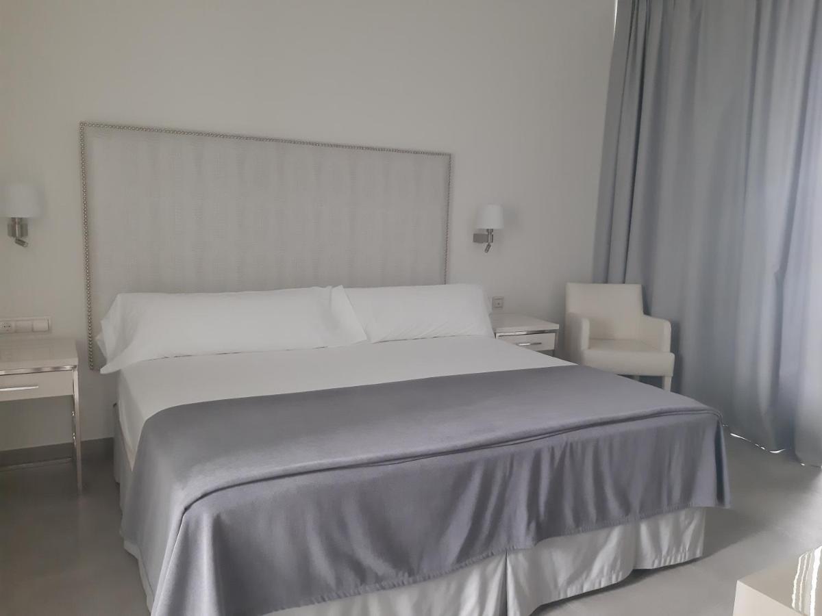 Hotel Atlántico Zahara de los Atunes Kültér fotó
